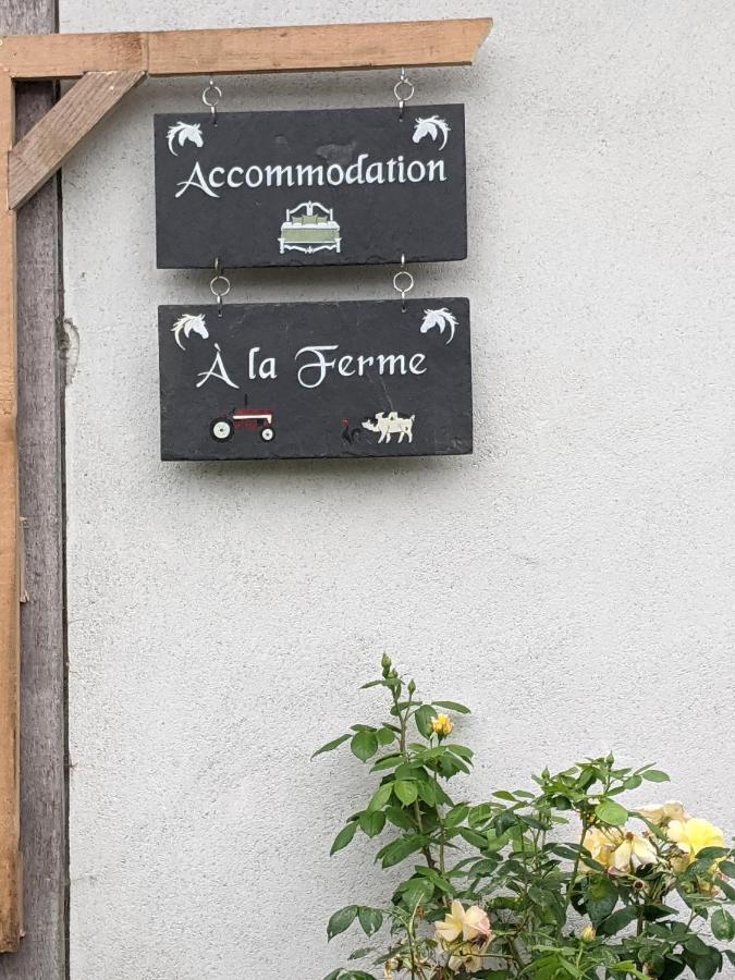 accommodation à la ferme - appartement et mobilhome Lubersac Exterior foto
